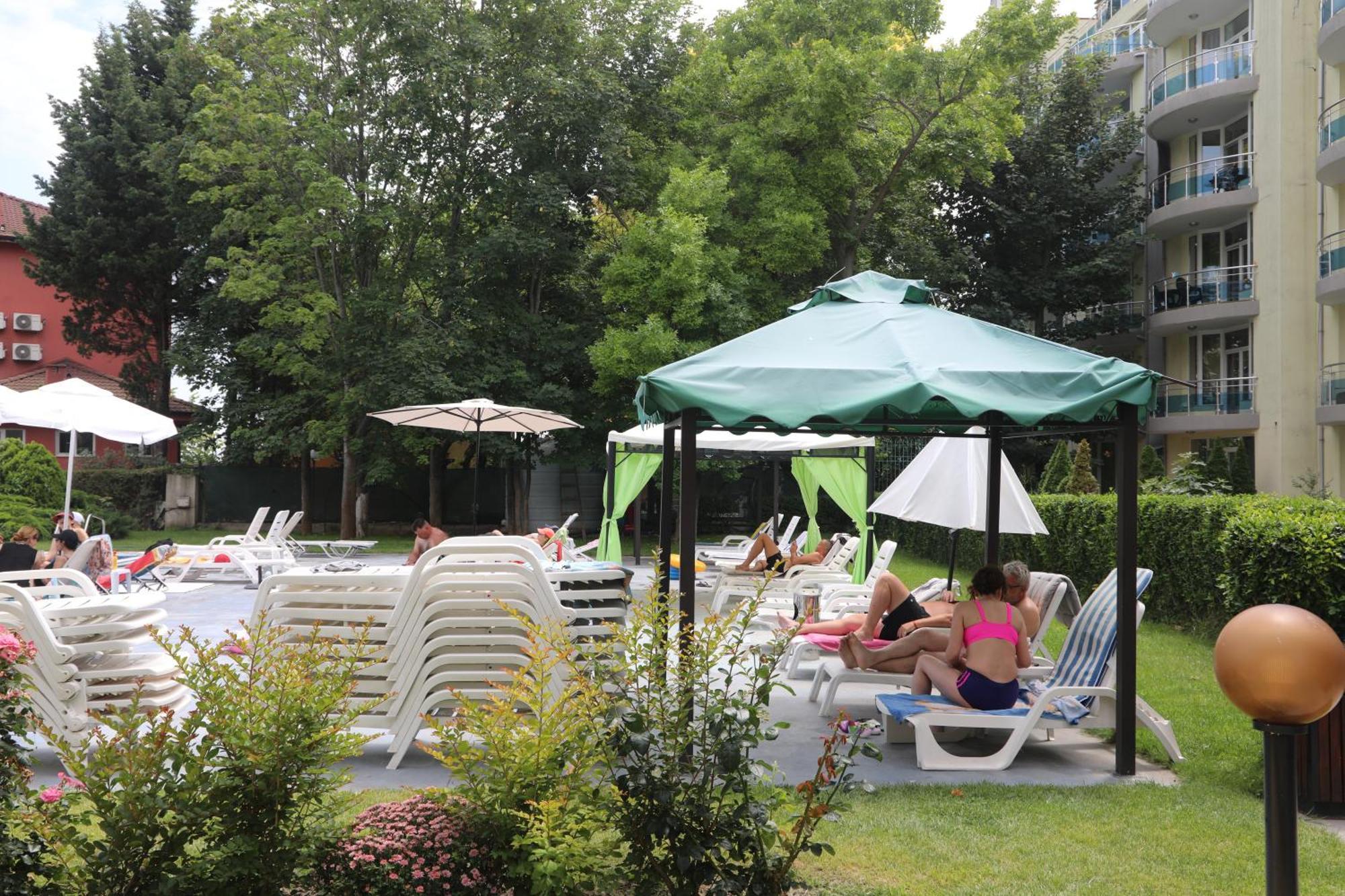 Luxury First Line Apartment With Pool By The Sea Nesebar Exteriör bild