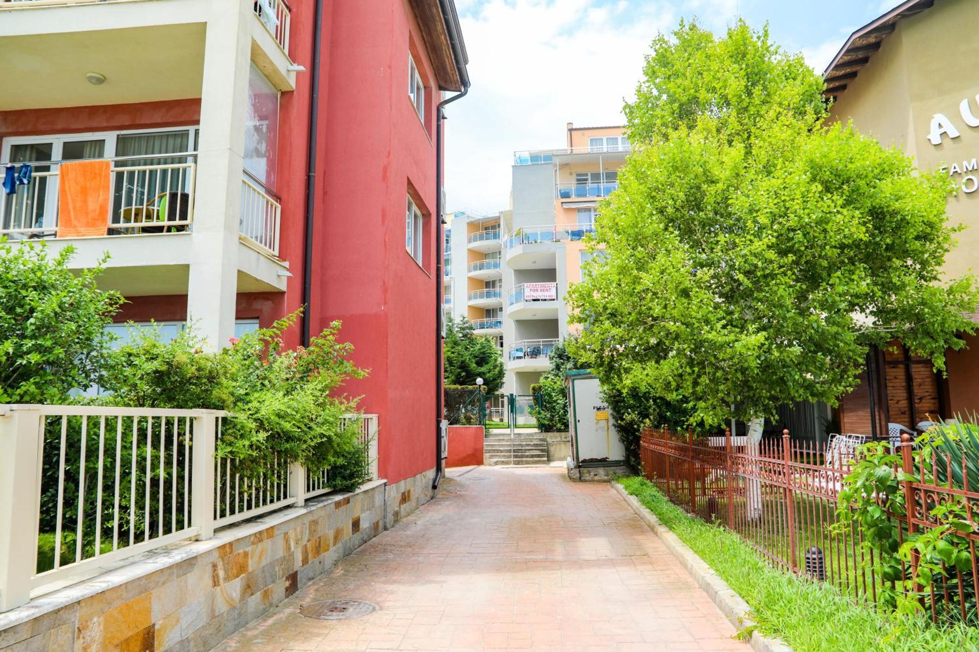 Luxury First Line Apartment With Pool By The Sea Nesebar Exteriör bild