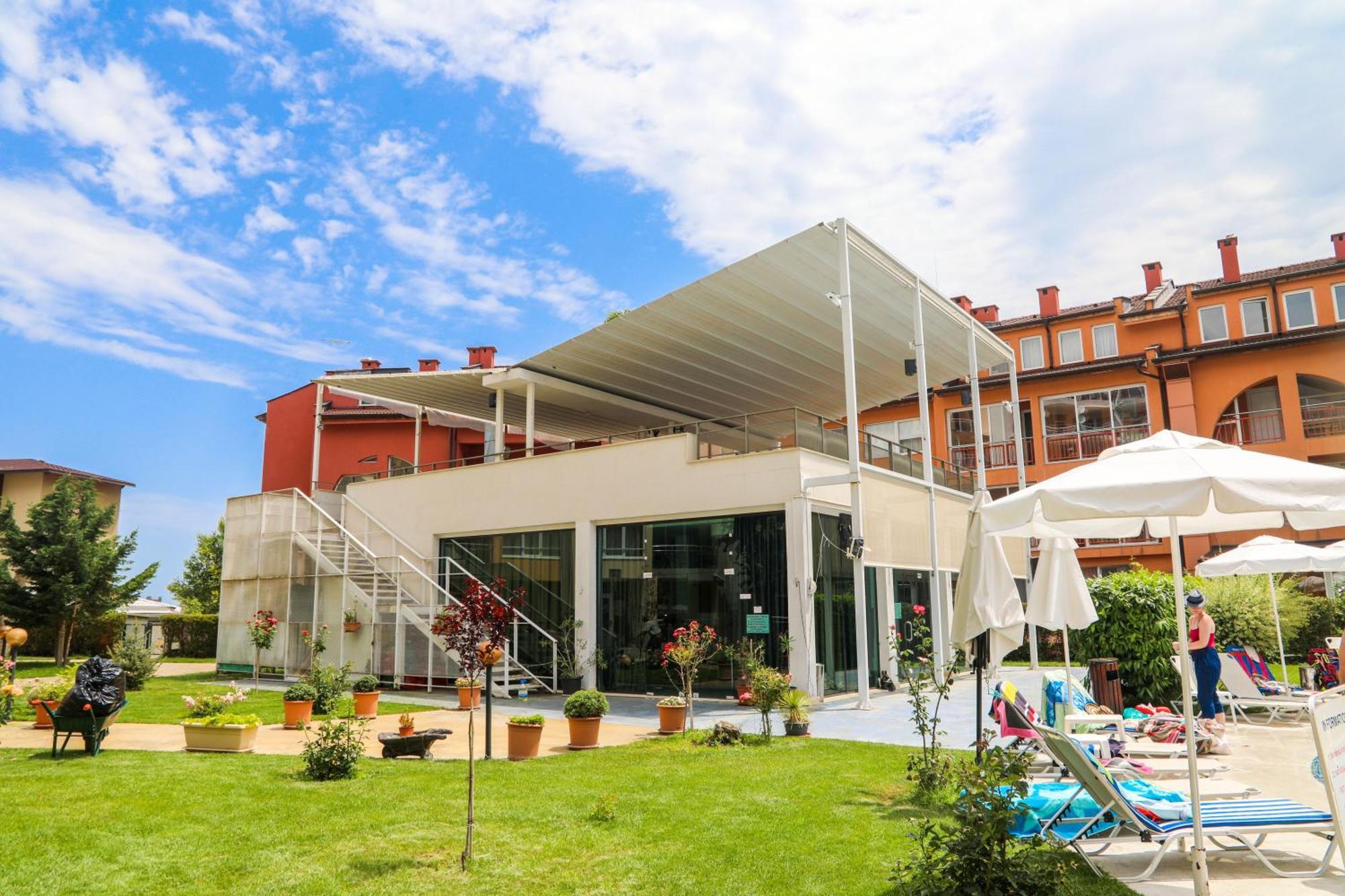 Luxury First Line Apartment With Pool By The Sea Nesebar Exteriör bild