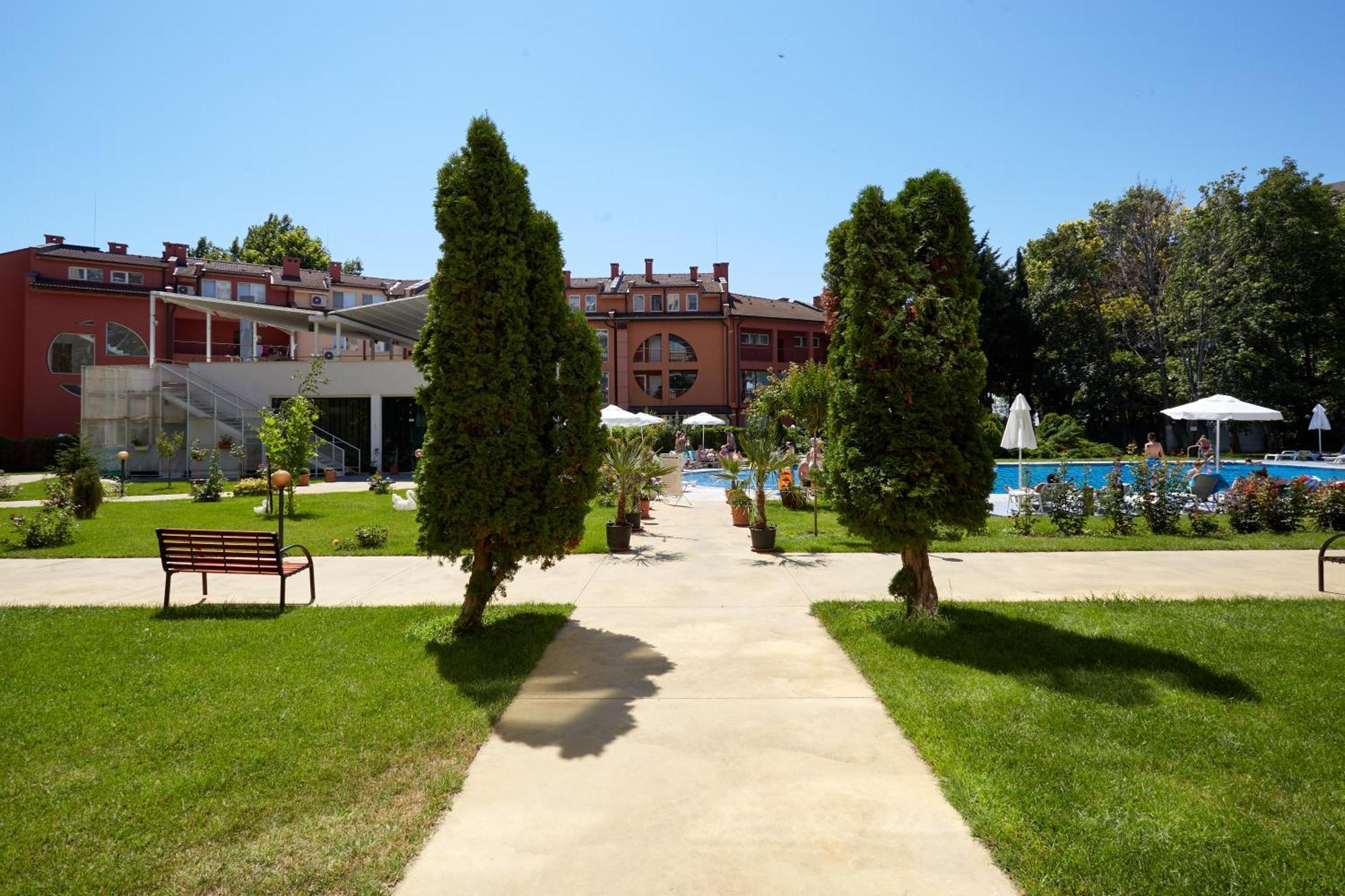 Luxury First Line Apartment With Pool By The Sea Nesebar Exteriör bild