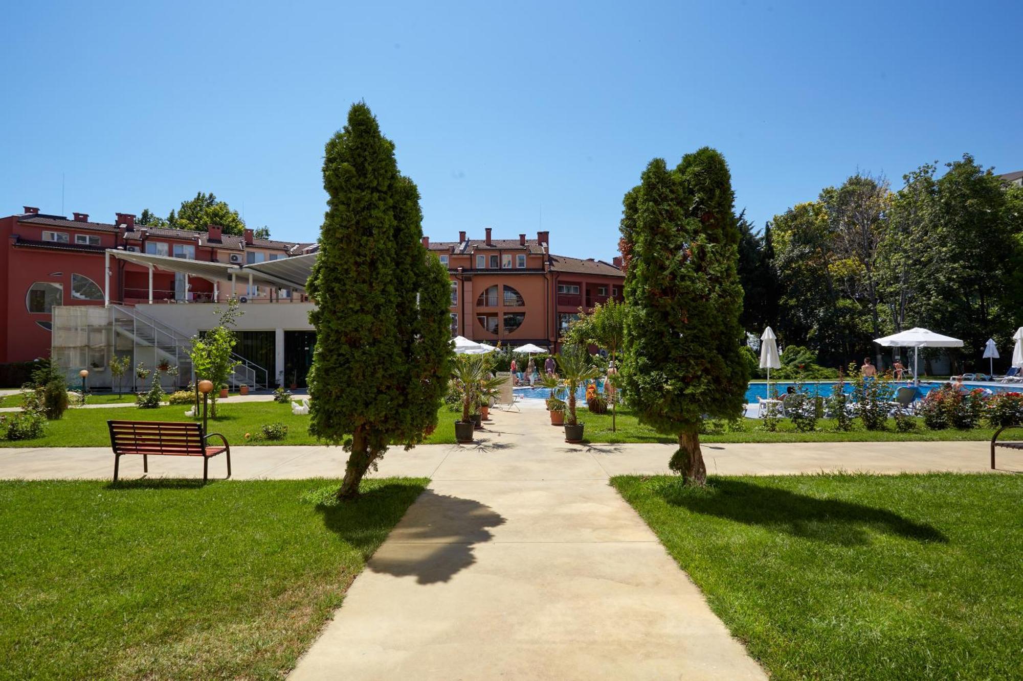 Luxury First Line Apartment With Pool By The Sea Nesebar Exteriör bild
