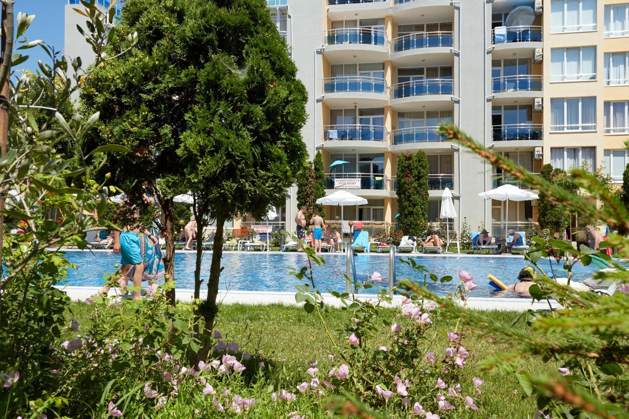 Luxury First Line Apartment With Pool By The Sea Nesebar Exteriör bild